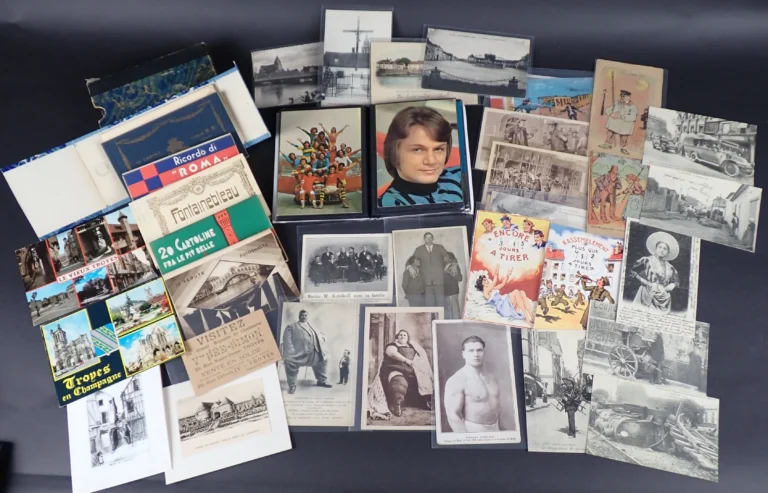 Cartes Postales, timbres et l&rsquo;exceptionnelle collection de plus de 17.000 lettres et cartes POLAIRES de Mr D….